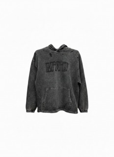 לצפייה במוצר קפוצ'ון M'A'D שחור שטוף לוגו רקום - גזרת אוברסייז